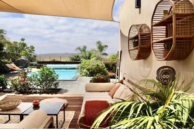 Golden Wave Villa ラハレス
